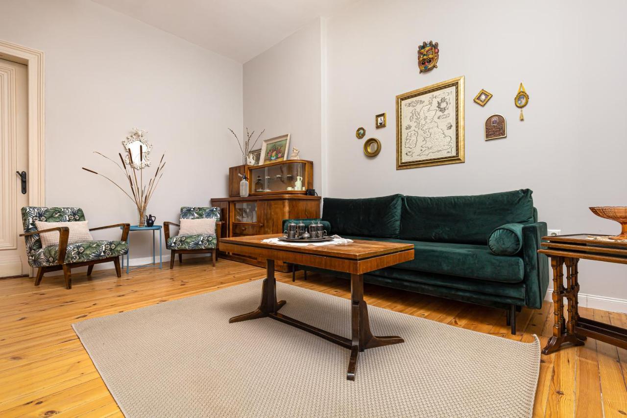 The Old Town Vintage 2-Bedroom Jewel By Flat Mаnager بلوفديف المظهر الخارجي الصورة